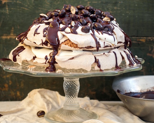 pavlova Pasen.jpg